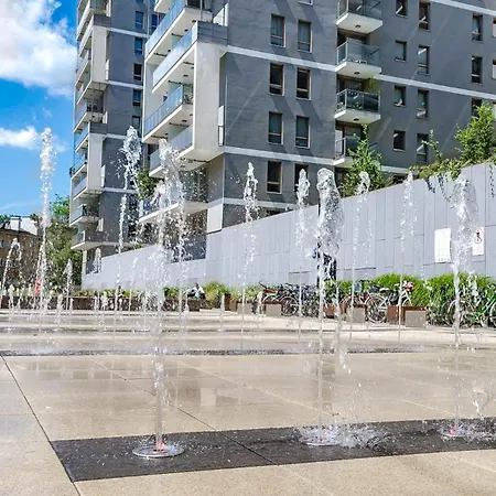 Apartment Business District Luxury *